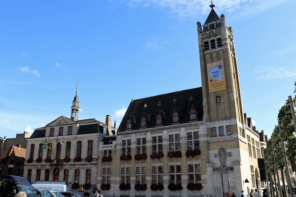 Belfort en historisch stadhuis