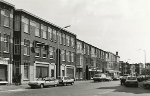 De Constant Rebecquestraat, gezien van het De Constant Rebecquepl