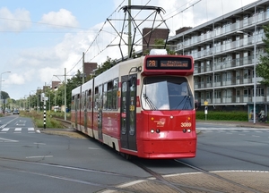 Leidschendam, Heuvelweg, 9 augustus 2021. 3089 lijn 2B.