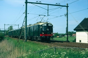 Het Blokkendoosstel van het Spoorwegmuseum bij Kethel op weg naar