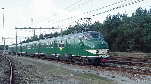 Op 20 sept 2002 maakte de 766 een rit over de Veluwe. Hier net vo