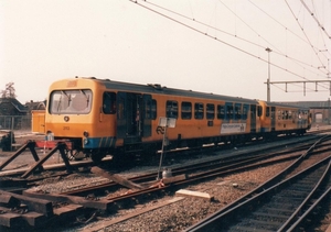 Twee Wadlopers in Leeuwarden op 15 april 1987, DH-1 3113 en DH-1 