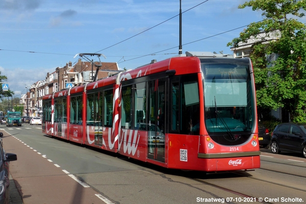 07-10-2021 Oostplein, Straatweg, 2114 lijn 8.