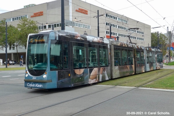 30-09-2021 Coolsingel, emr.2101 lijn 23.