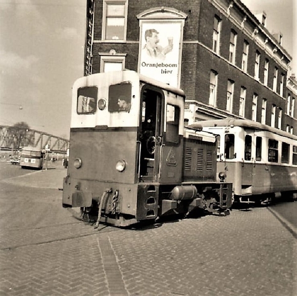 1962 gemaakt zijn van de M1652 die in de Entrepotstraat rangeerbe