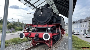 (2021-08-31) Stoomlocomotief 64 393 op station Konzer