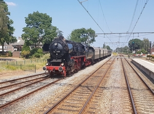 VSM trein bij binnenkomst te Dieren. 12-08-2020