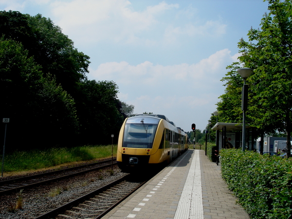 Syntus 21 2008-06-01 Goor station