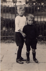 1950 (?) Piet van Haye en Frederik Amsterdam.