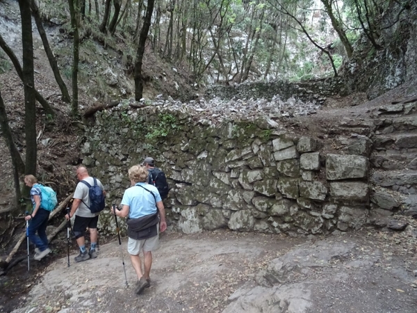 intersoc amalfikust wandelvakantie itali reisduiveltje