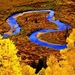 natuur-rivier-meer-gele-achtergrond