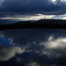 voor-dubbele-monitoren-natuur-wolken-reflectie-achtergrond