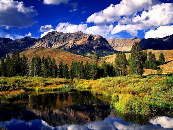bergen-natuur-reflectie-hoogland-achtergrond