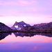 reflectie-bergen-natuur-wolken-achtergrond