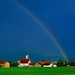 regenboog-natuur-groene-wolken-achtergrond