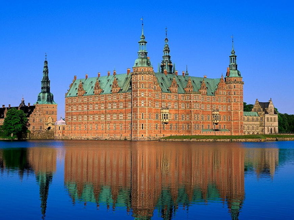 frederiksborg-denemarken-reflectie-hillerod-achtergrond