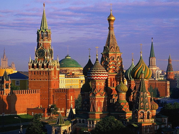rusland-torenspits-middeleeuwse-architectuur-achtergrond