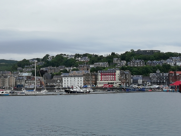 7O Oban Ferry aankomst _IMG_20220615_191210