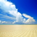 strand-wolken-natuur-blauwe-achtergrond