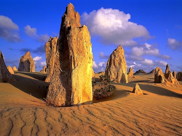 australia-pustynia-przyroda-skaly-tapeta