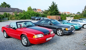 007_19-08_Delicia-Riemst_Ford-Mustang3-convertible_rood_1987–19