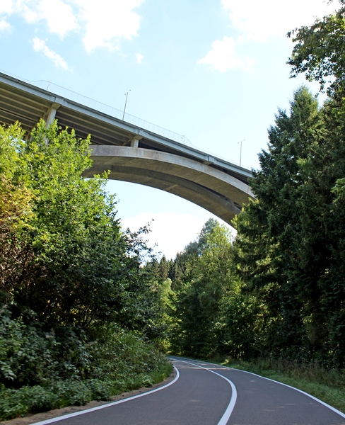 076_20-08_onderweg_onder-Hooooge-brug-rijden=check_IMG_8167