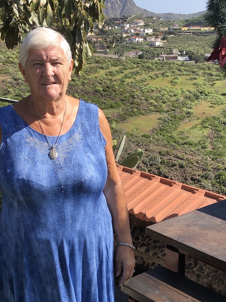 55CFE6ED-62FC-4C1A-86AB-6F9C6DED56FA