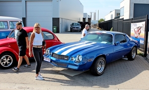 IMG_8536_Chevrolet-Camaro_1981_blauw-wit_5700cc_121pk_automatic_O