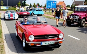 IMG_8612_Triumph-TR-6_rood_Z-AAH-765