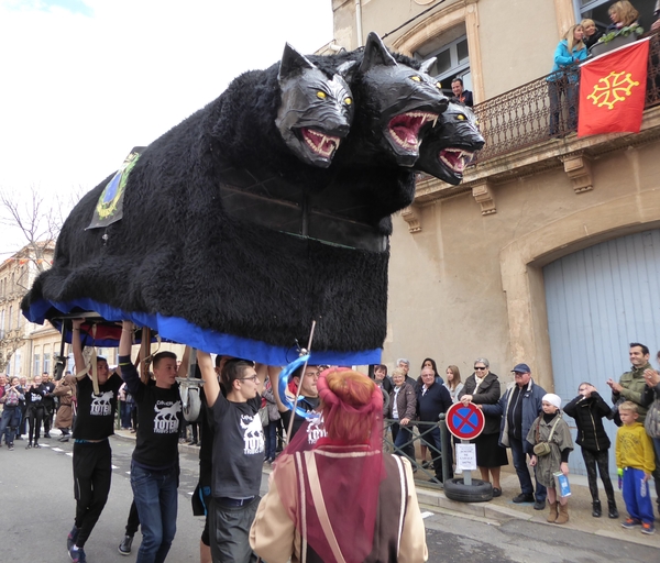 34660 Cournonterral - le Loup  trois Ttes (Tribvs Lvpis)