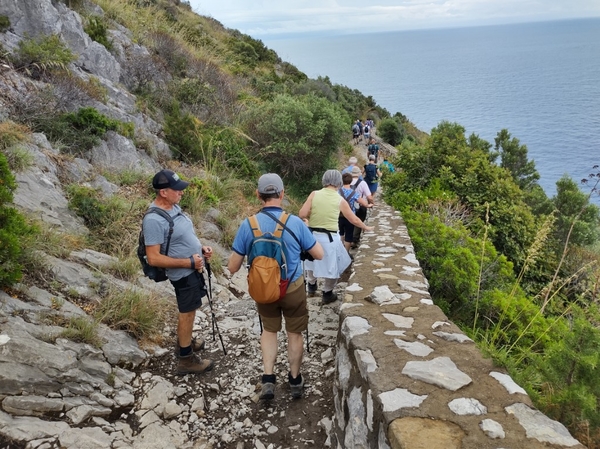 intersoc amalfikust wandelvakantie itali reisduiveltje