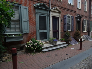 2 PHI4 Elfreth's Alley _0378