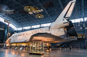 3WSH2D NatAirAndSpaceMuseum shuttle