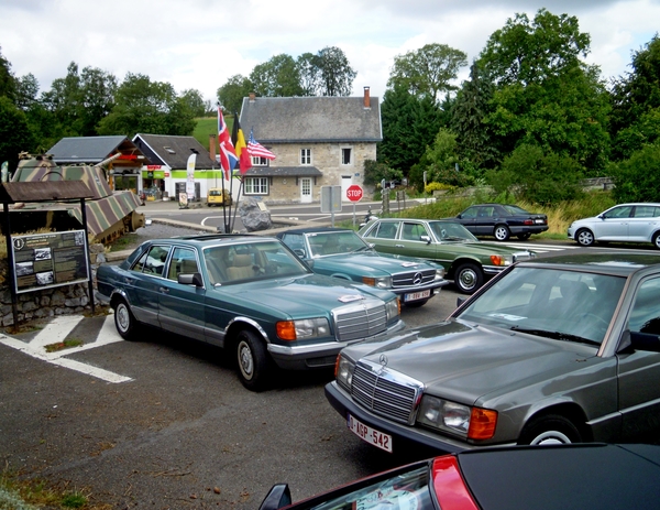 034_DSCN0867_2023-07-16_Ardennenrit_Le-Tank_Mercedes-parking