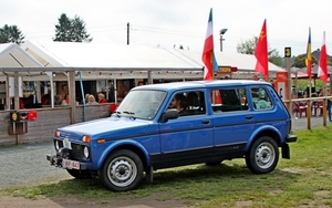 IMG_9211_Lada-Niva-4x4-5-deurs_blauw_2-AKF-643