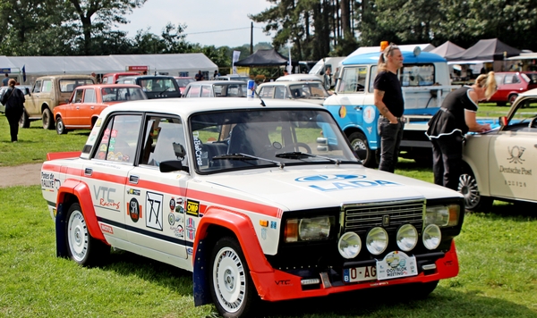 IMG_9258_Lada_Rally_77_wit-oranje_O-AGC-2-QQQ