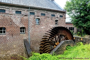 K055_IMG_8212_2024-07-03-wo_Maastour_Wymarsche-Water-molen_Arcen