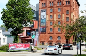 IMG_5407_Kaffee&Karossen_Nissan-Z_wit_Goe-JP-404