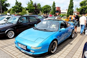 IMG_5416_Kaffee&Karossen_Toyota-MR2_blauw_Goe-XR-200-H___Yoda