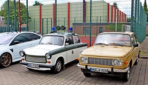 IMG_5513_Kaffee&Karossen_Ford-Focus_Trabant_HOG-P-601-H_Wartburg_