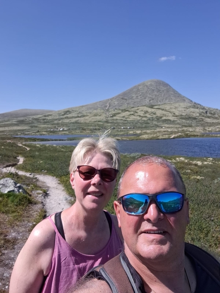 f0be1e7b-3dcd-41c0-9f45-779d4371e3e8