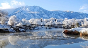 winter-wallpaper-with-snow-and-river