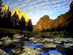 smith-rock-state-park-natuur-oregon-verenigde-staten-van-amerika-