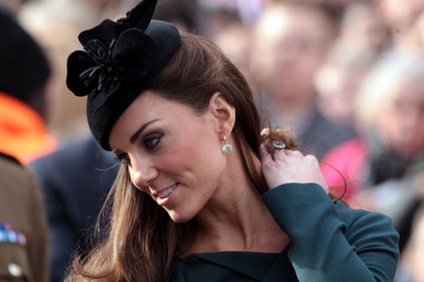 2012_04_kate-middleton-fortnum-and-mason-wedding-perfume.0