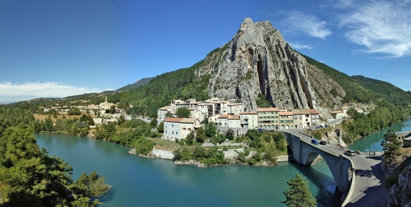 Rocher-de-la-Baume-France