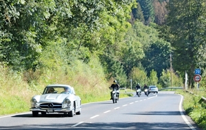 IMG_9734_2024-09-07-za_RAMc_Luxemburg_tegenligger_Mercedes-300SL-