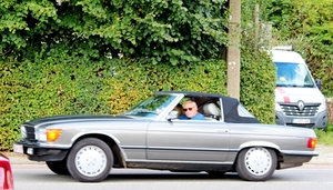 IMG_0123_2024-09-08-zo_RAMc_aankomst_Delicia_Mercedes-107-280-SL-