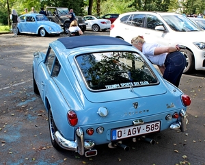 IMG_0066_2024-09-08-zo_RAMc_Esneux_Triumph-GT6-MkI-coupe_blauw_O-