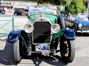 IMG_0016_2024-09-08-zo_RAMc_Esneux_1925-FN_sedan_O-AZQ-690-QQQ