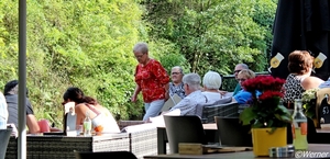 x048_IMG_9820_2024-09-07-za_RAMc_Houffalize_terras@Ourthe_vrouwen
